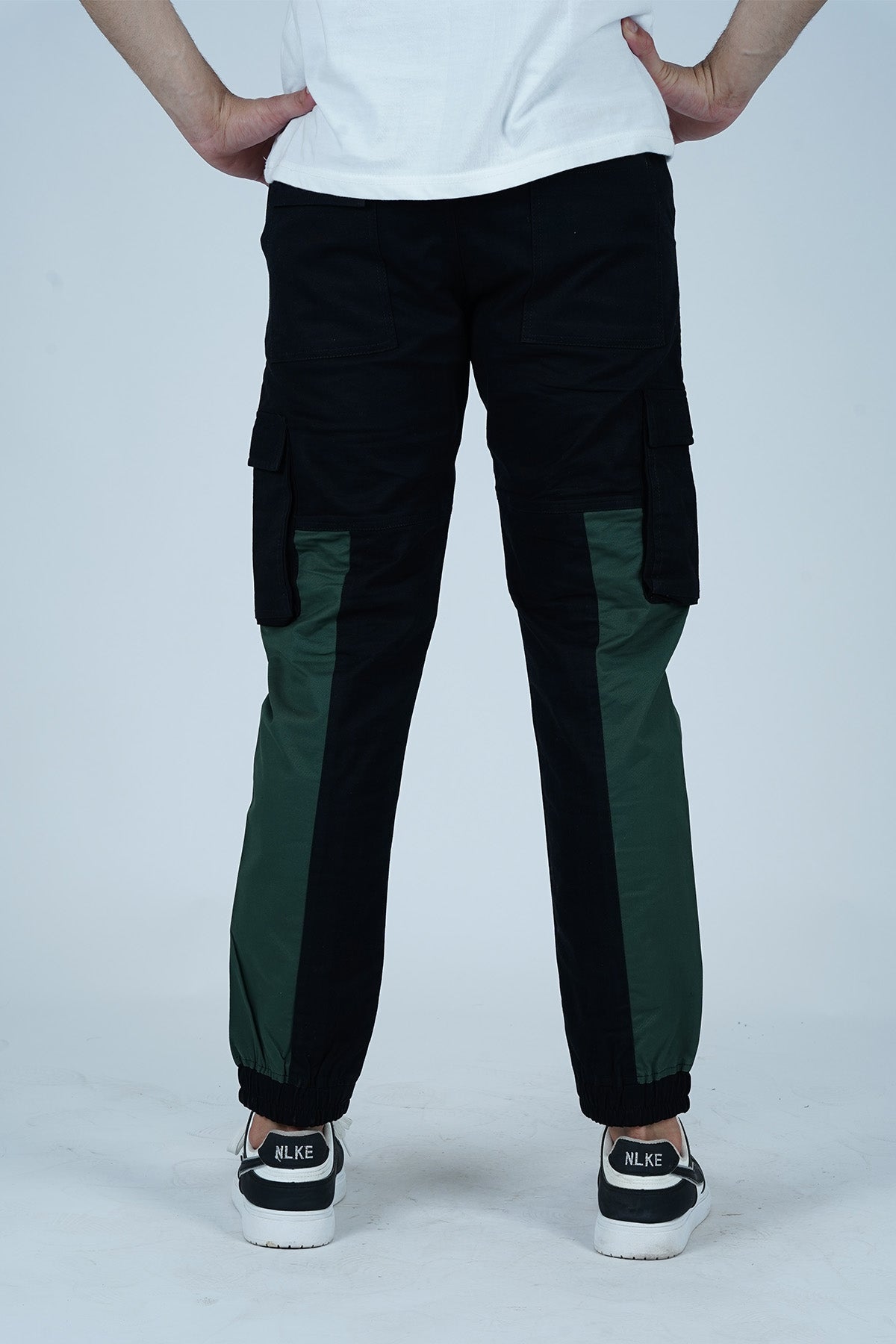 Men's Black Cotton Cargo Pant - CrossFitters
