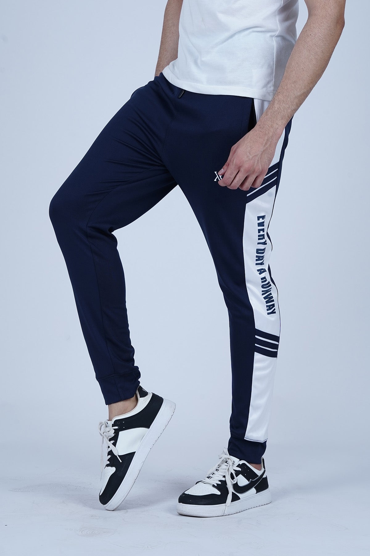 Men's Navy Blue Jogger Pants - CrossFitters
