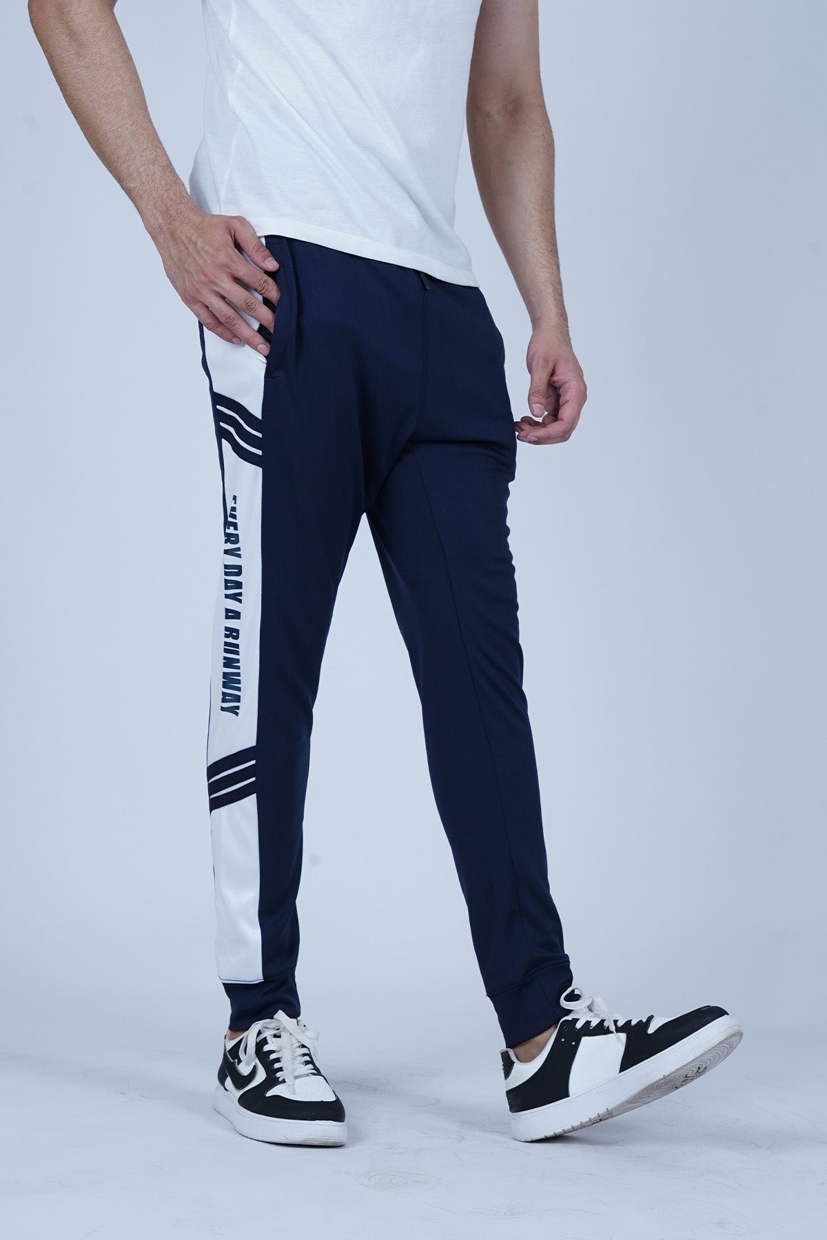 Men's Navy Blue Jogger Pants - CrossFitters